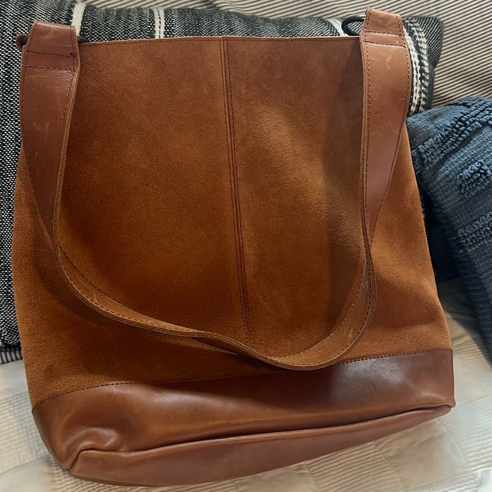 Able Leather Shoulder Bag